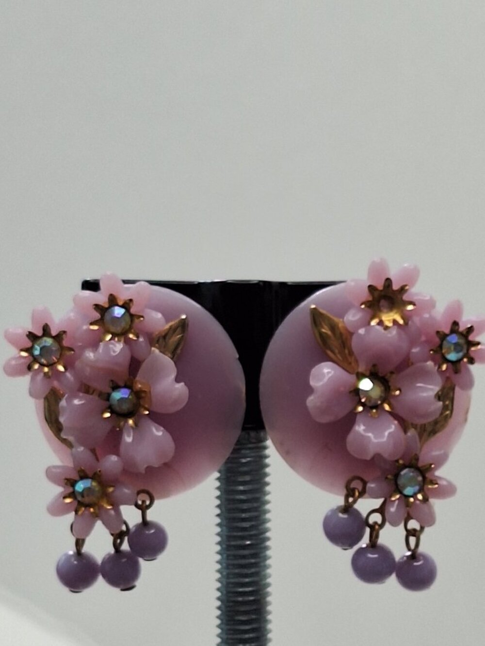 Vintage CORO Lavender Pink Molded Floral Clip On Earrings Dangle Beads AS IS